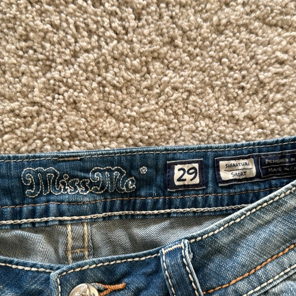 Miss Me shorts size 29 - Picture 2 of 6
